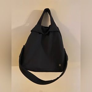 LULULEMON Black Flow and Go Gym Travel Carry On Tote Bag Purse